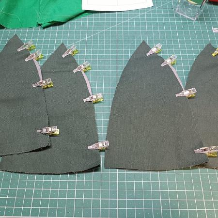 Multiple ears pinned together.